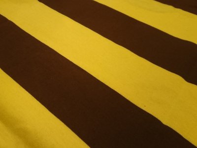 イエロー×ブラウン