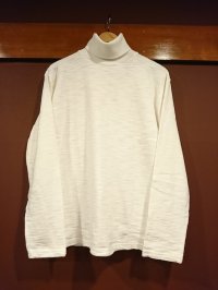 ウエアハウス　タートルネックロングスリーブＴシャツ　１６１５６００２