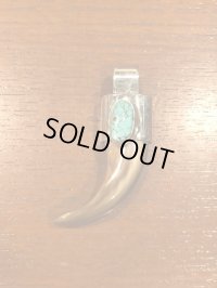 ホイールワークス　トゥーファキャスト　ナンバー８ベアクロウペンダントトップ