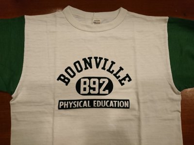 クリーム×グリーン