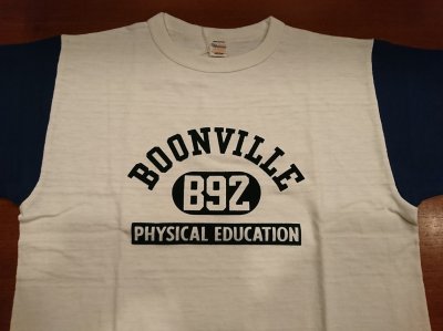 クリーム×ネイビー