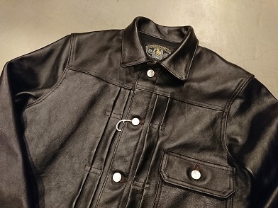 ダブルヘリックスの1stモデルが再入荷しました!